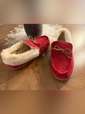 Women’s Coldwater Creek Red Suede Moc Loafers Fuzzy Lined 9M EUC Walk with Me